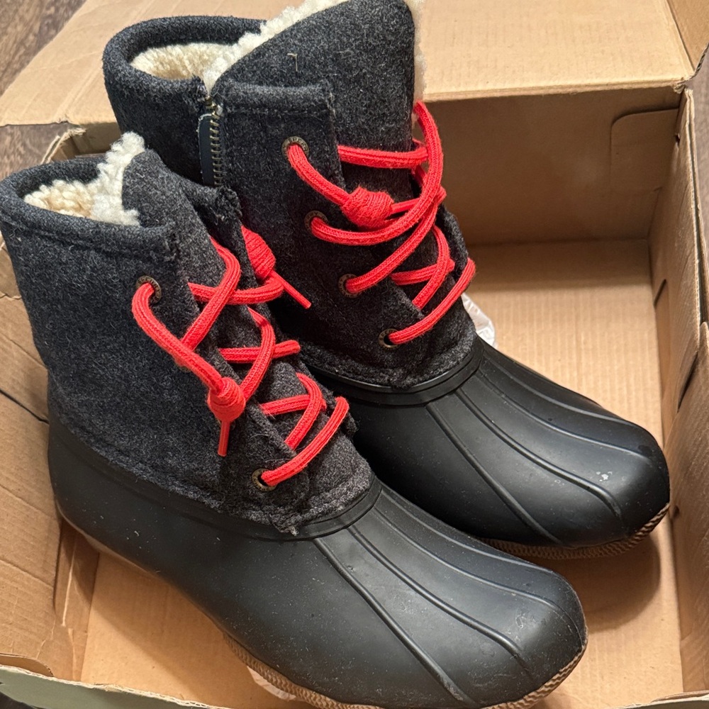 Black and Red Sperry Winter Boots